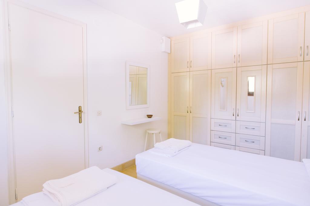 Villa Lola - 3 Bedrooms & Private Pool Lithakia  Exterior foto